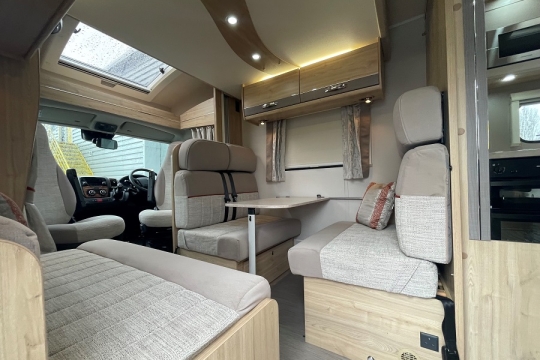 elddis-evolution-196-interior-front-lounge-2.jpg
