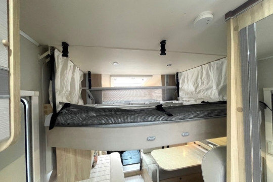 elddis-evolution-196-interior-drop-down-bed.jpg