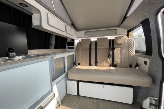 vw-camperking-le-mans-interior-to-rear.jpg