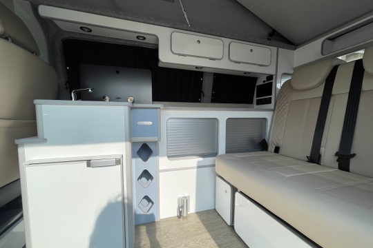 vw-camperking-le-mans-interior-kitchen.jpg
