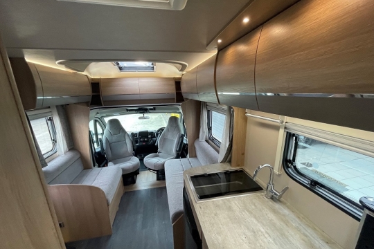 auto-trail-imala-734-interior-front.jpg