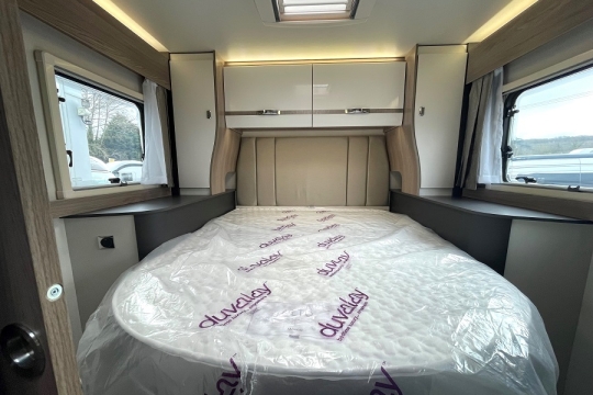swift-voyager-594-interior-bedroom.jpg