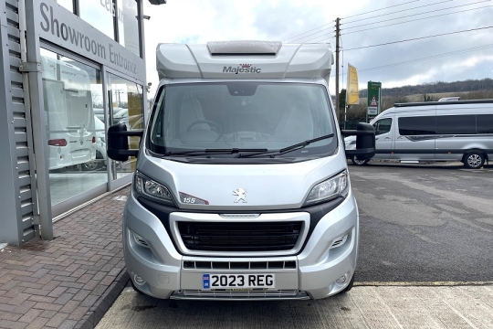 elddis-majestic-155-exterior-front.jpg