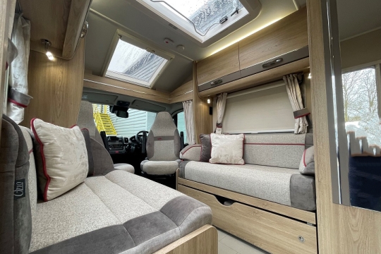 elddis-majestic-194-interior-front-lounge-angle.jpg