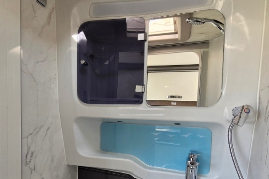 Swift-Carrera-122-Washroom.jpg