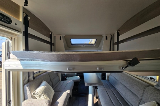 Swift-Voyager-540-Drop-Down-Bed.jpg