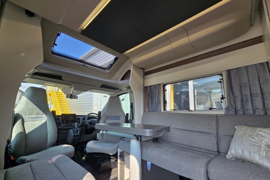 Swift-Voyager-540-Living.jpg