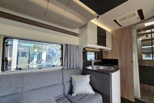 Swift-Voyager-540-Living-2.jpg