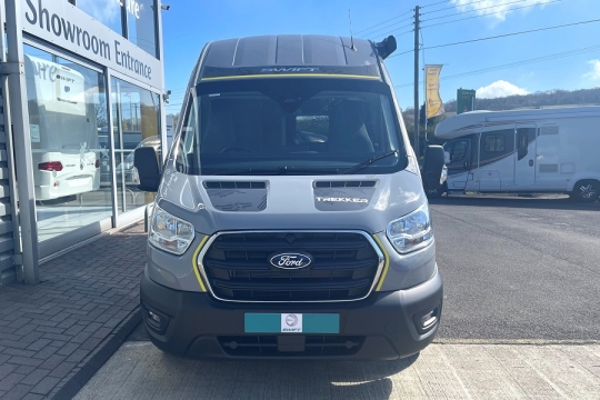 swift-trekker-xl-exterior-front.jpg