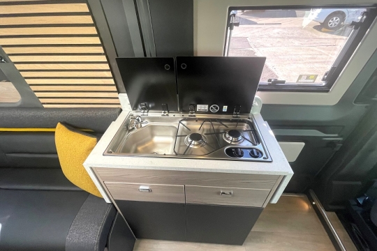 swift-trekker-xl-interior-kitchen.jpg