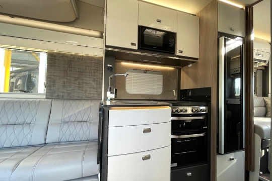 swift-kontiki-774-interior-from-door.jpg