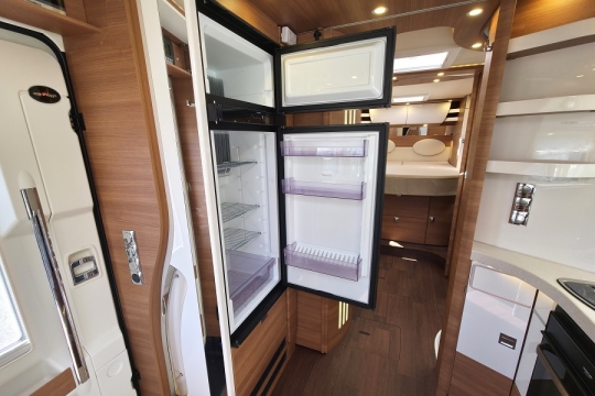 carthago-chic-c-line-interior-fridge.jpg