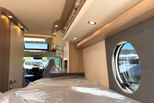 malibu-van-640-le-rb-interior-rear-to-front.jpg