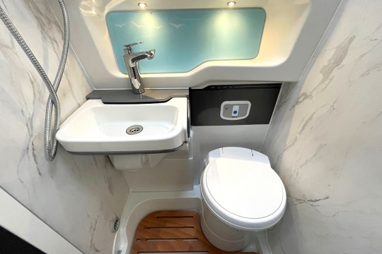 swift-carrera-194-interior-bathroom-2.jpg