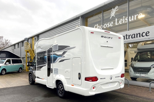 swift-escape-640-exterior-rear.jpg