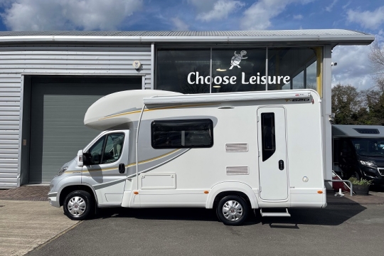 auto-trail-tribute-T620-exterior-side.jpg