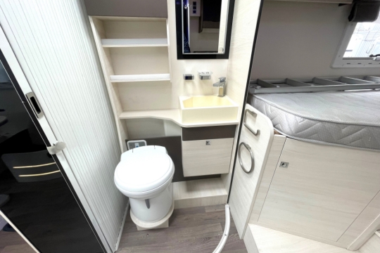 chausson-747-welcome-interior-washroom.jpg
