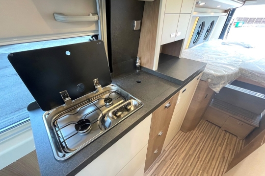 malibu-van-first-class-180-interior-kitchen.jpg