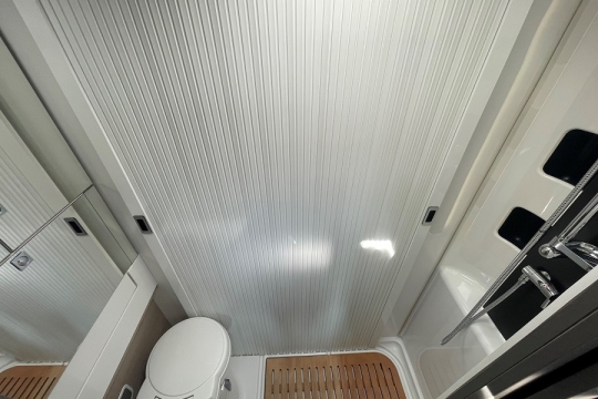 chausson-x550-interior-washroom.jpg