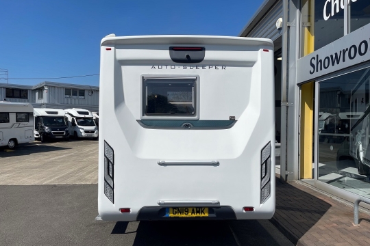 auto-sleepers-nuevo-ek-exterior-rear.jpg