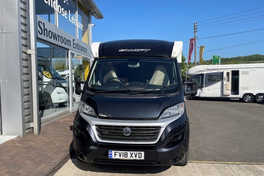 swift-bessacarr-542-exterior-front.jpg