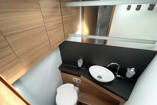 adria-coral-670-sc-plus-interior-washroom.jpg