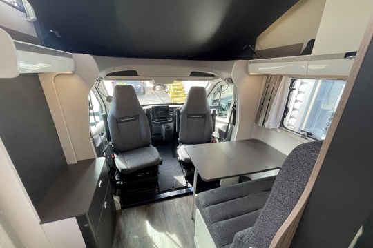 swift-voyager-494-interior-front.jpg