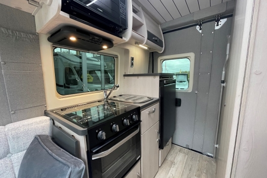 auto-sleepers-symbol-interior-kitchen.jpg
