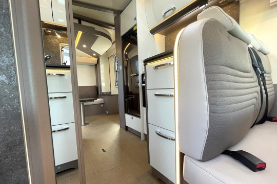 burstner-lyseo-t745-harmony-interior-overview.jpg