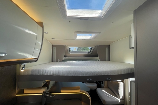 burstner-lyseo-t745-harmony-interior-front-drop-down-bed.jpg