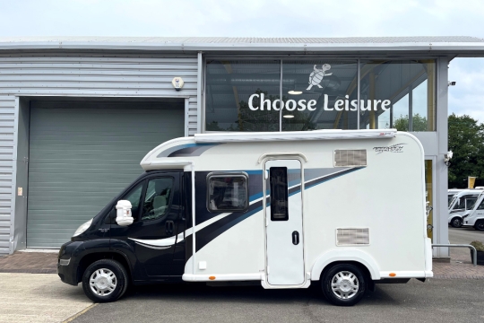 bailey-approach-compact-540-exterior-side.jpg
