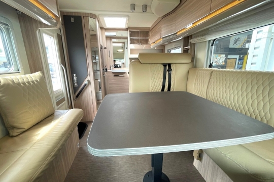 burstner-ixeo-it-680g-interior-to-rear.jpg
