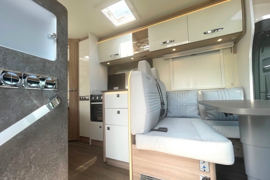 burstner-lyseo-mt660-interior-door-to-rear.jpg