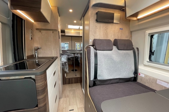 Laika-Ecovip-CV-645-Interior-Lounge.jpg