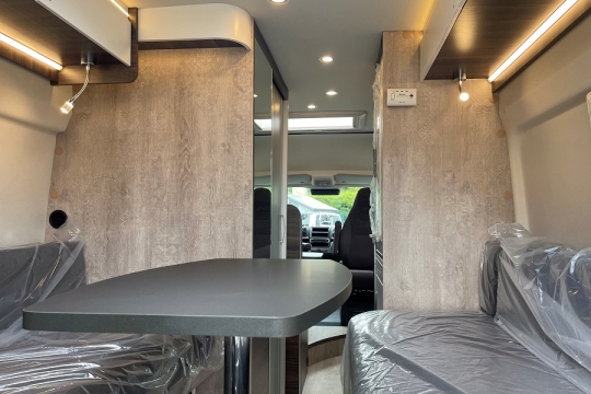 Laika-Ecovip-CV-645-Interior-Rear-To-Front.jpg