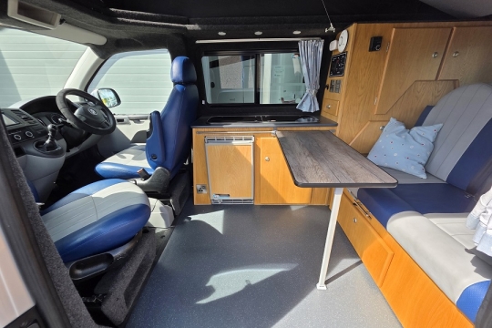VW-Teahupoo-Conversion-Interior-Lounge-Side.jpg