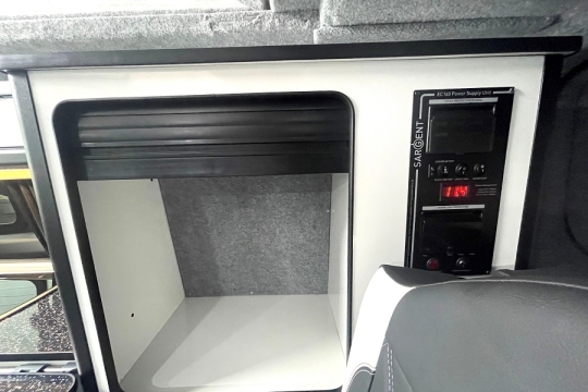 dub-hut-interior-storage.jpg