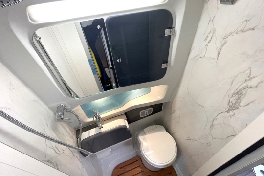 swift-carrera-244-interior-bathroom.jpg