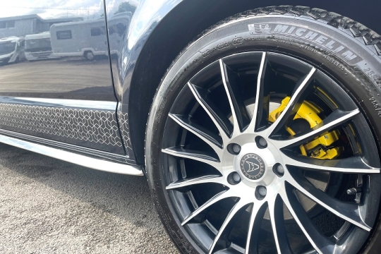 vw-autohaus-ashton-exterior-wheels.jpg