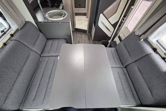 Swift-Voyager-584-Interior-Dining.jpg