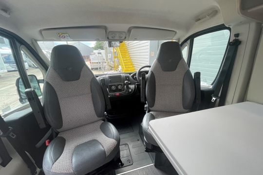 auto-trail-tribute-t670s-interior-cab.jpg