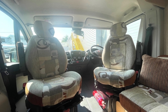 auto-sleepers-interior-cab-seats.jpg