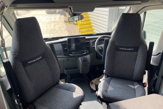 swift-voyager-510-interior-cab.jpg