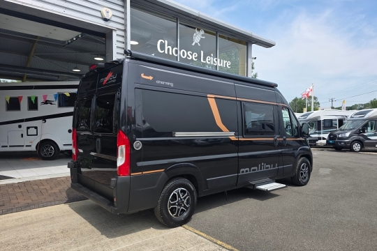 Malibu-Van-Comfort-GT-Skyview-Exterior-Rear-Side.jpg