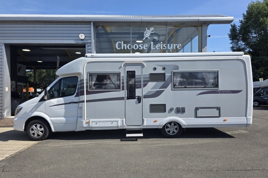 Auto-Sleepers-Burford-Duo-Exterior-Side.jpg