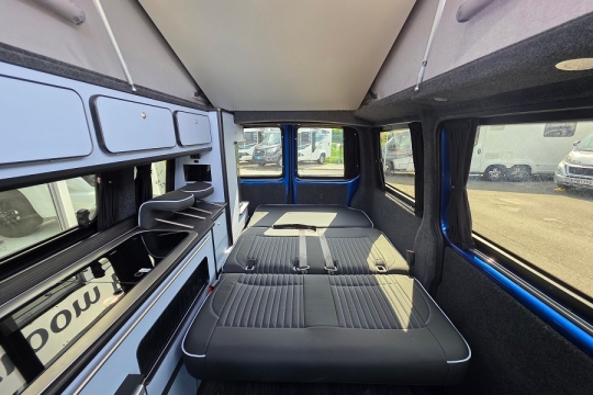 VW-Camper-King-St-Tropez-Interior-Bed.jpg