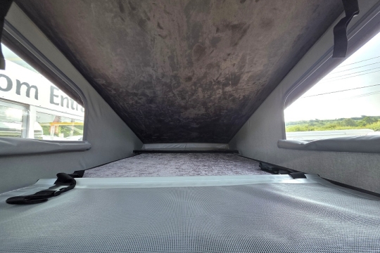 VW-Camper-King-St-Tropez-Interior-Roof-Bed.jpg