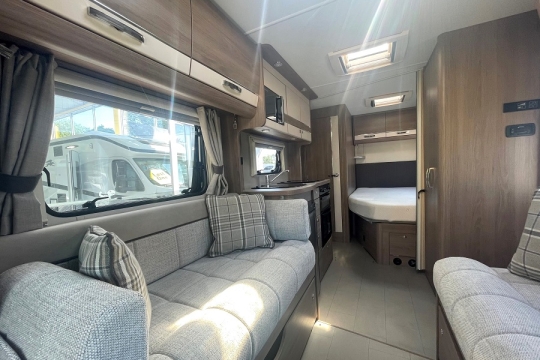 compass-avantgarde-155-interior-to-rear-side.jpg