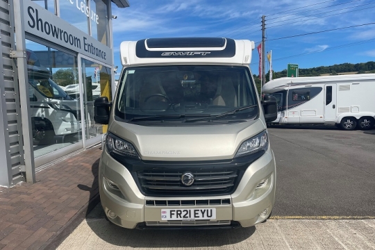 swift-champagne-c404-exterior-front.jpg