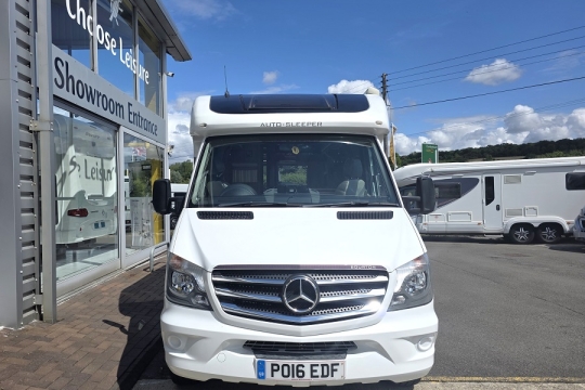 Auto-Sleepers-Bourton-Exterior-Front.jpg
